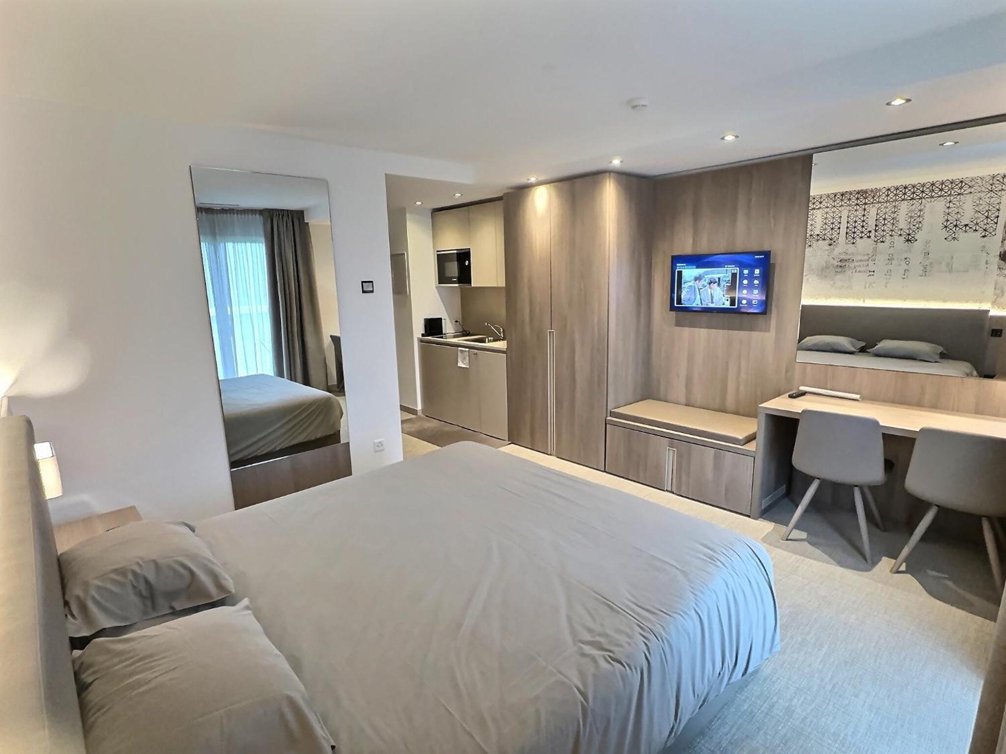 Attica Residences, Lausanne Saint Sulpice  Exterior photo